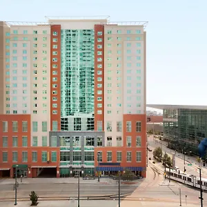 Отель Embassy By Hilton Downtown Convention Center, Денвер